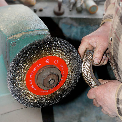 Image représentant un travail sur du bronze