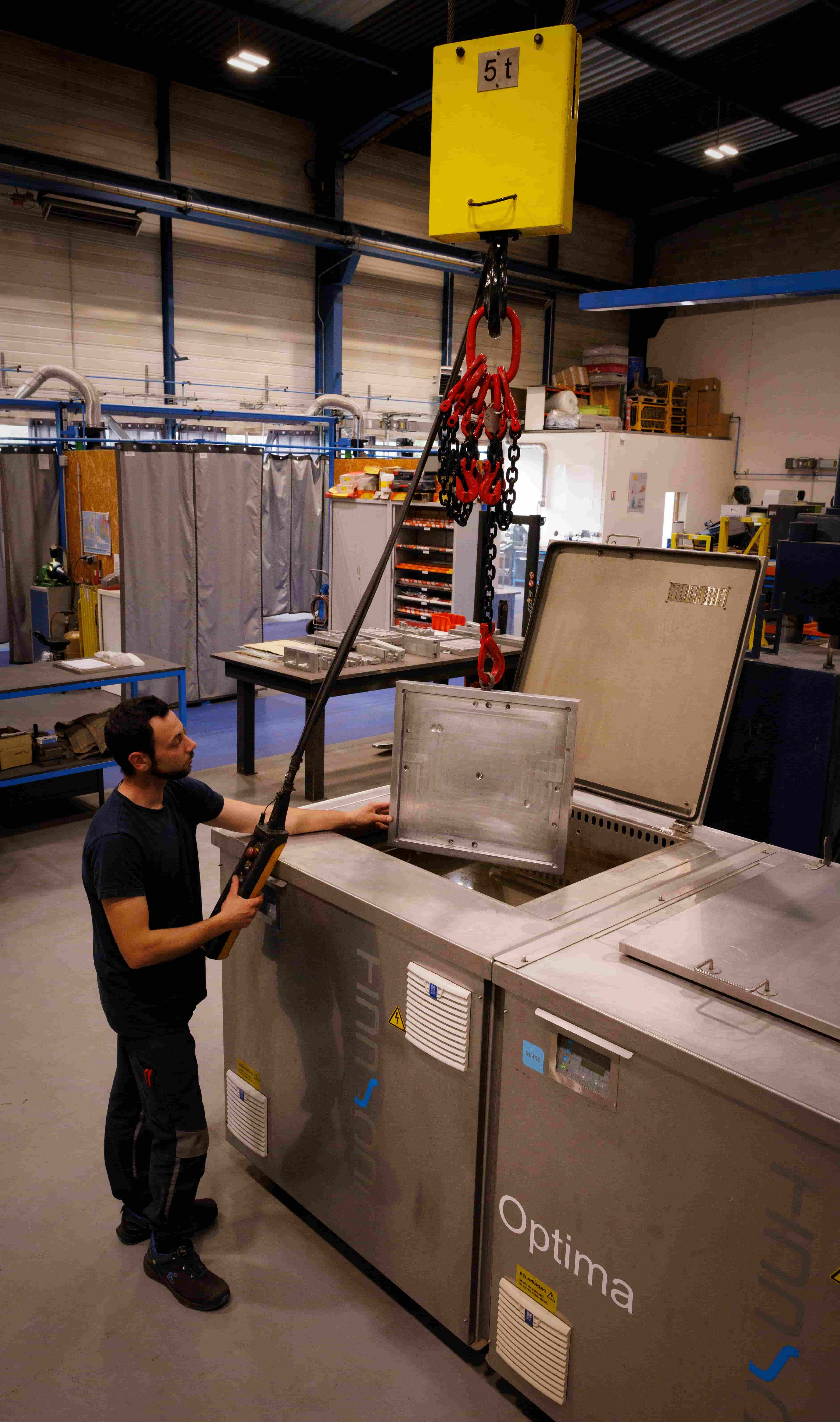 Illustration d’un nettoyage de bain ultrason